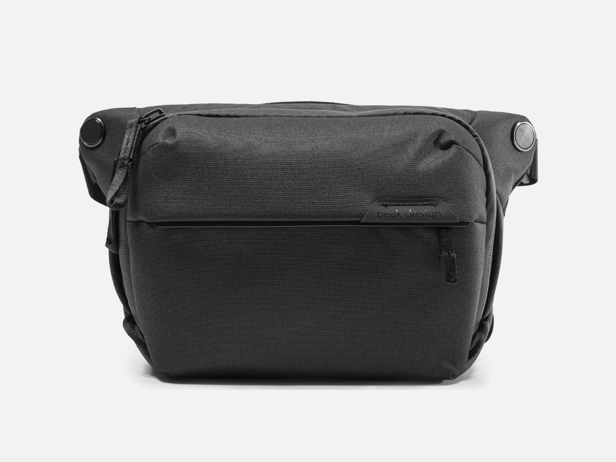 Product image of black Peak Design Everyday Sling Bag against a plain white background