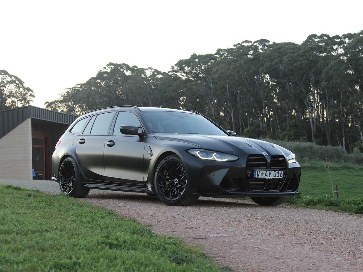 Bmw m3 touring front end on driveway