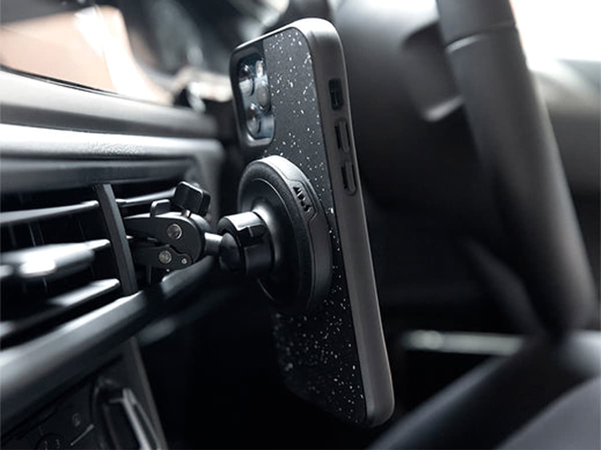 10 Best MagSafe Car Mounts for Your iPhone