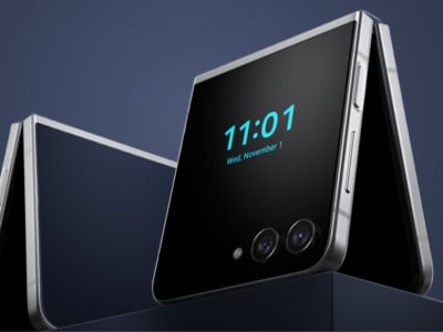 Samsung's Galaxy Z Flip5 Retro Channels the Slick Style of a Ruthless '80s Executive