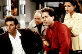 Michael Richards, Jason Alexander, Jerry Seinfeld and Julia Louis-Dreyfus on the set of 'Seinfeld' | Image: NBC