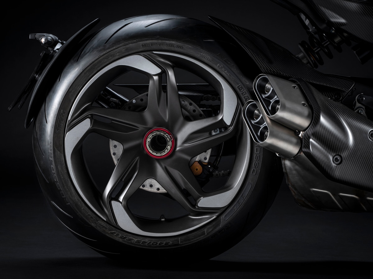 Ducati diavel v4 for bentley wheel design