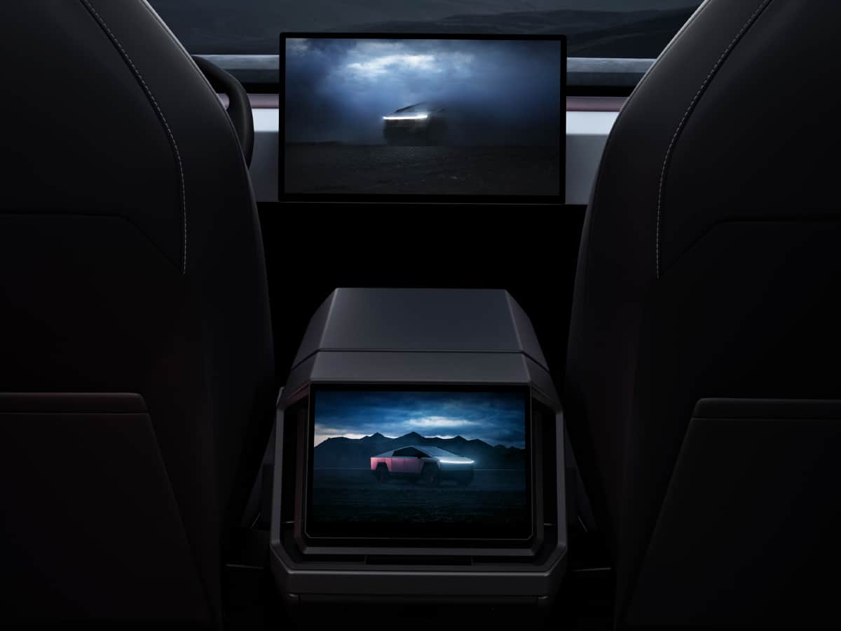 Tesla cybertruck interior rear screen