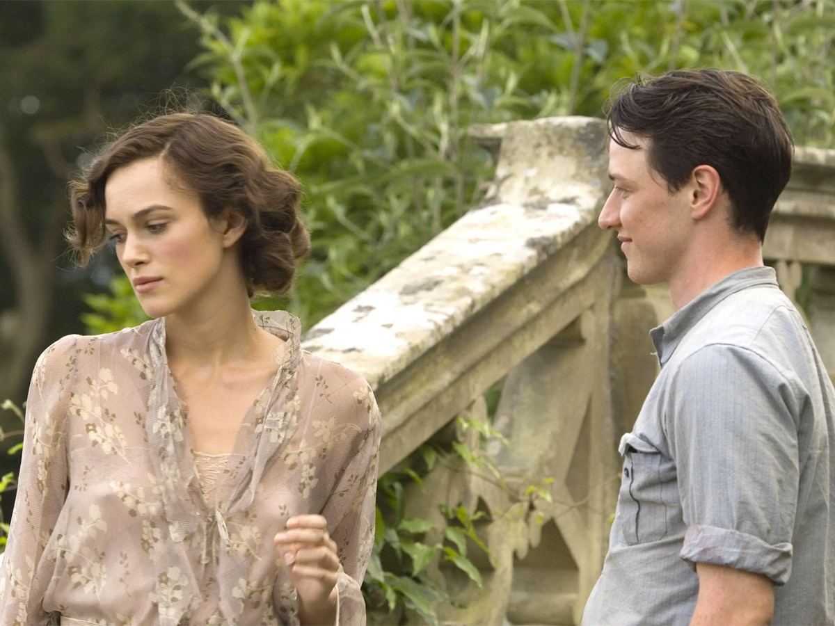 Keira Knightley and James McAvoy in ’Atonement’