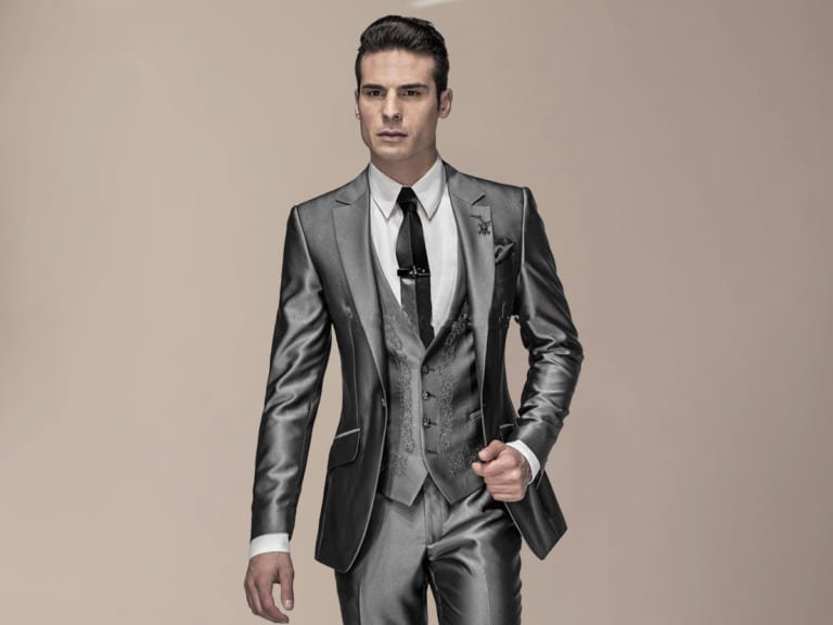 grey-suits-for-men-types-brands-how-to-wear-man-of-many