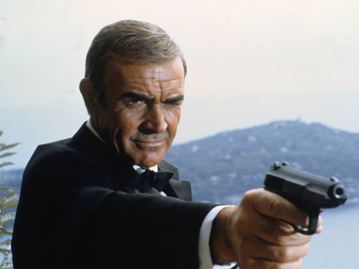 Sean Connery holding a gun