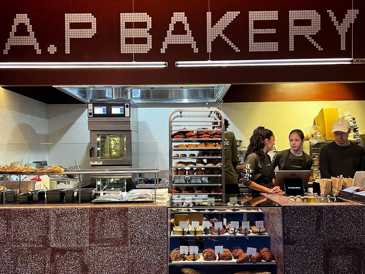 AP Bakery countertop pastry display