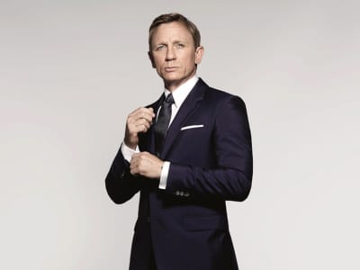 Daniel Craig's James Bond 007 Workout Plan and Diet | Man of Many