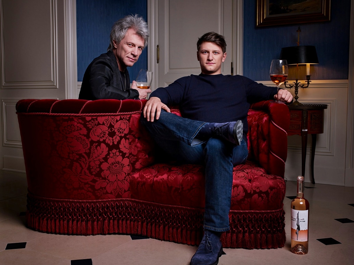 Jon Bon Jovi and his son with Hampton Water Rosé