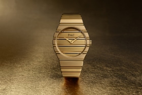 Piaget polo 79 feature