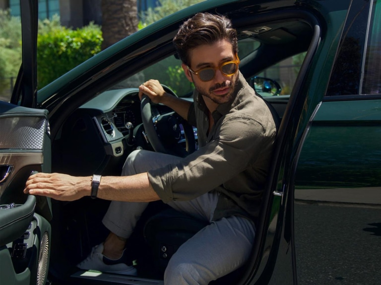 20 Best Men's Fashion YouTubers Man of Many