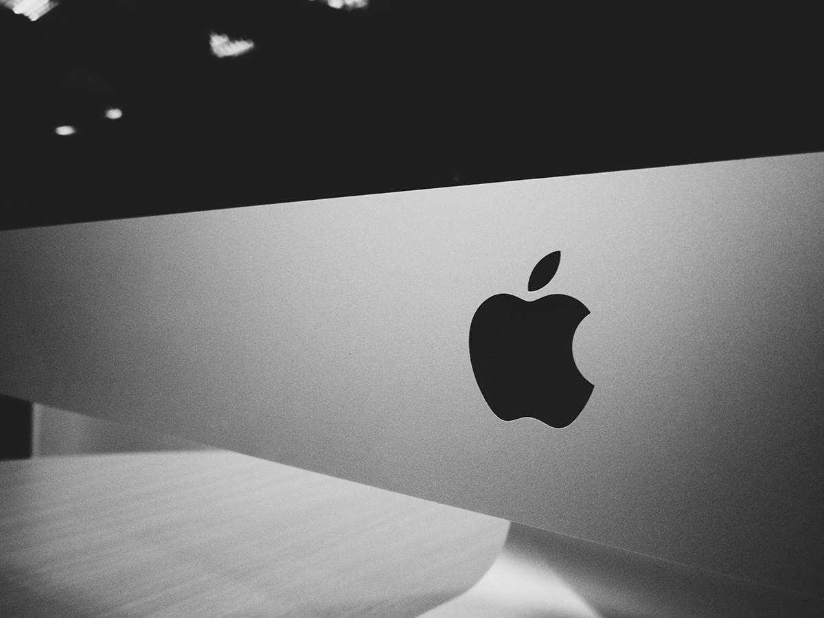 US Justice Department sues Apple