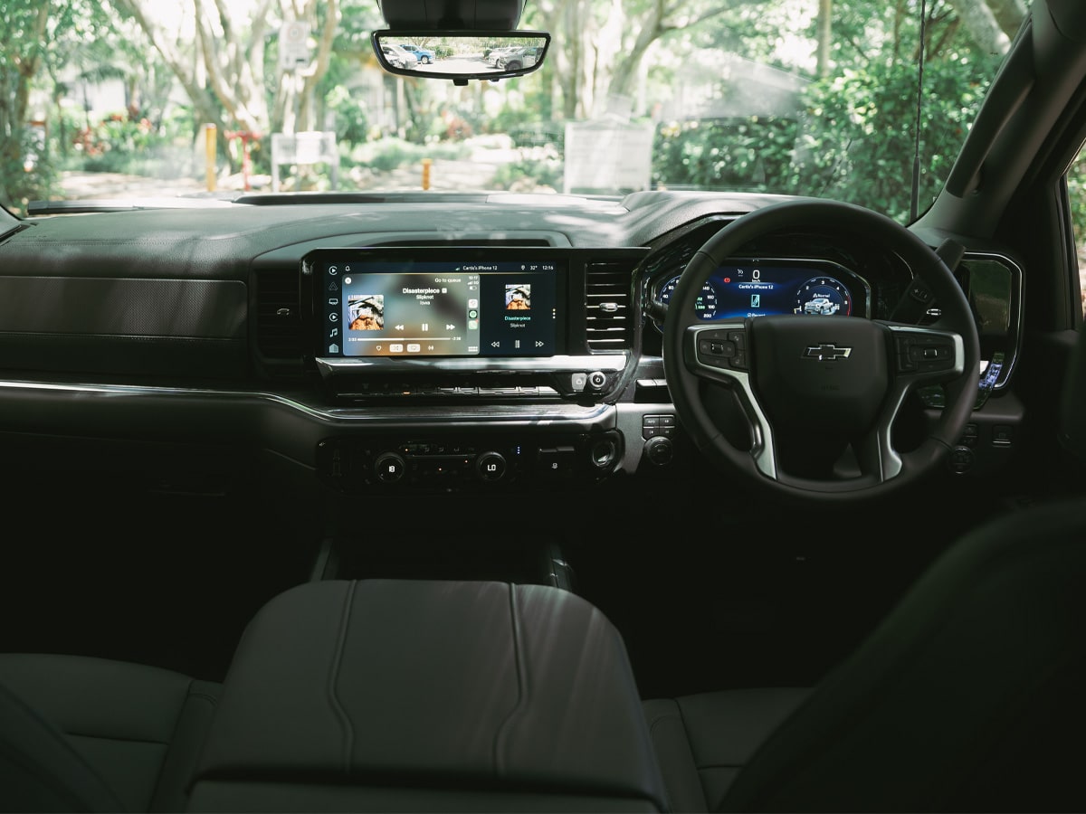 Chevrolet silverado 2500 hd ltz premium interior
