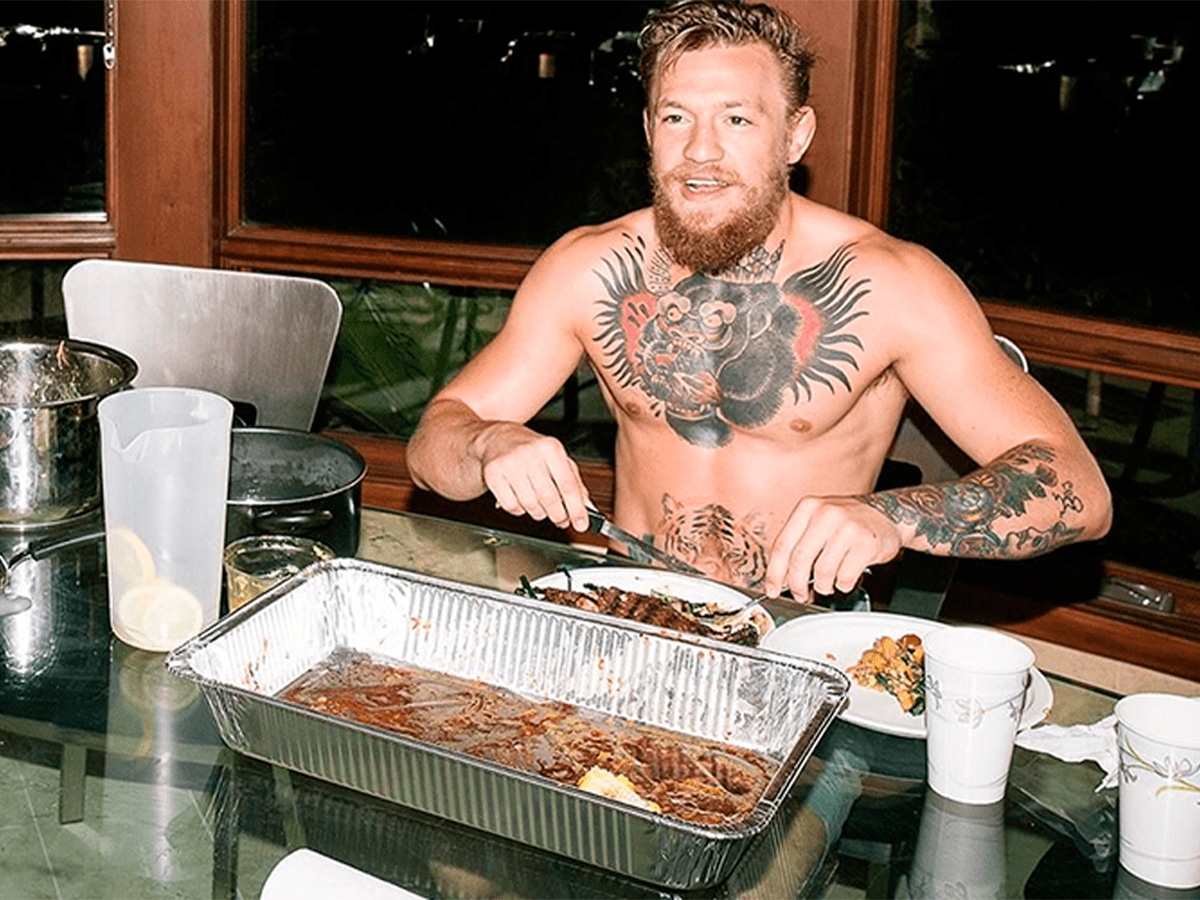 Conor McGregor eating