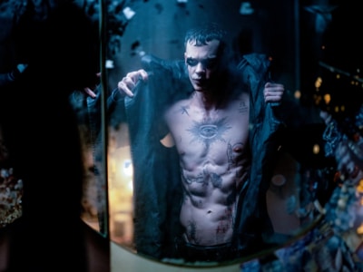 First Look at Bill Skarsgård's Jacked Goth Avenger in 'The Crow' Reboot