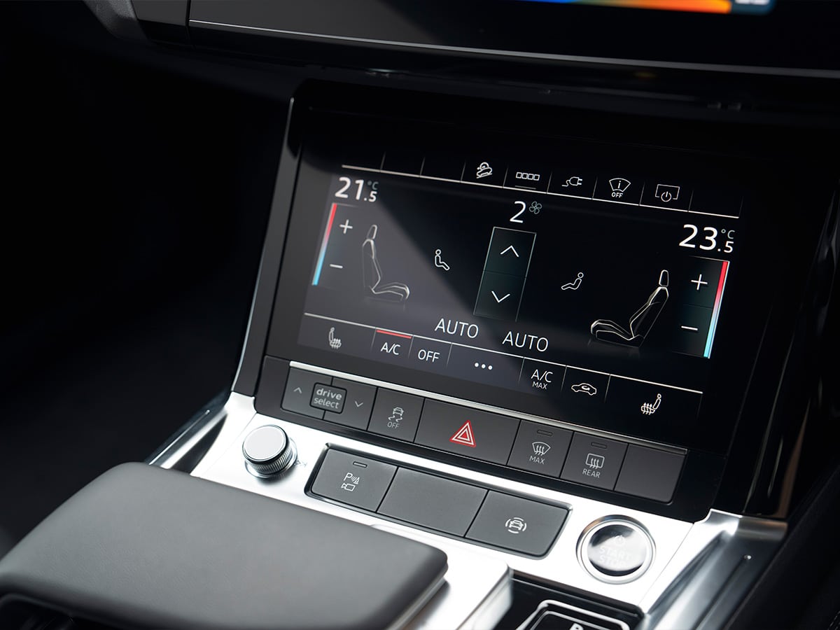 Audi q8 e tron climate screen