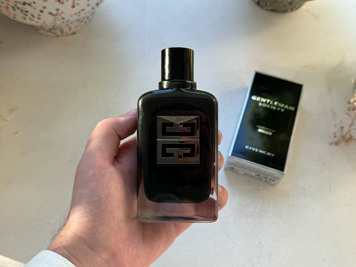 Gentleman society eau de parfum extreme by givenchy
