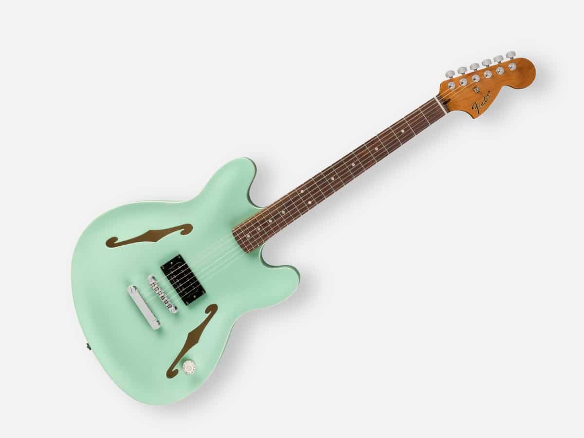 Tom DeLonge Signature Fender Starcaster