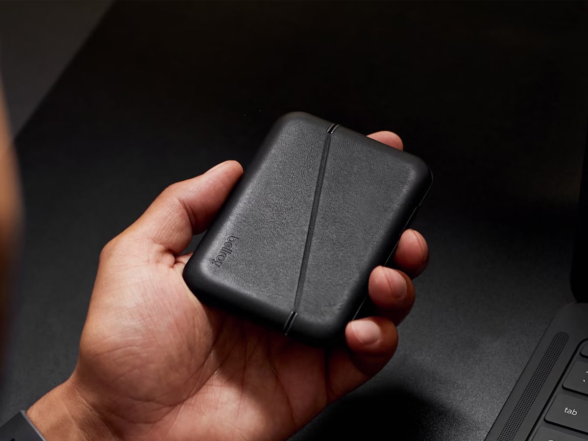 Bellroy flip case