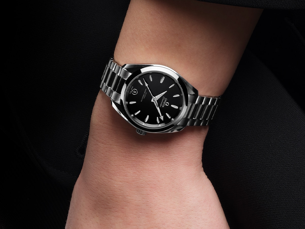 OMEGA Seamaster Aqua Terra Black Dial Ref. 220.10.34.20.01.001 | Image: OMEGA