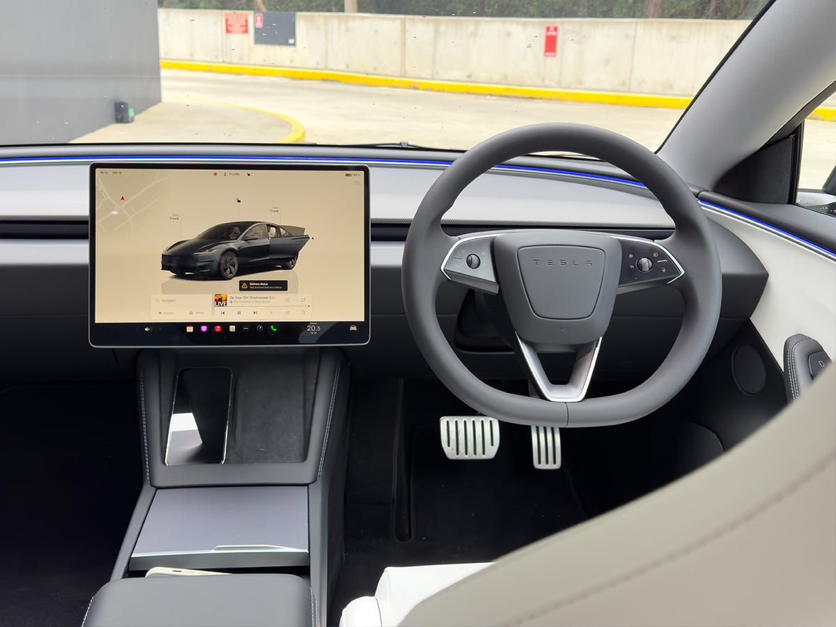 Tesla model 3 performance carbon fibre dashboard
