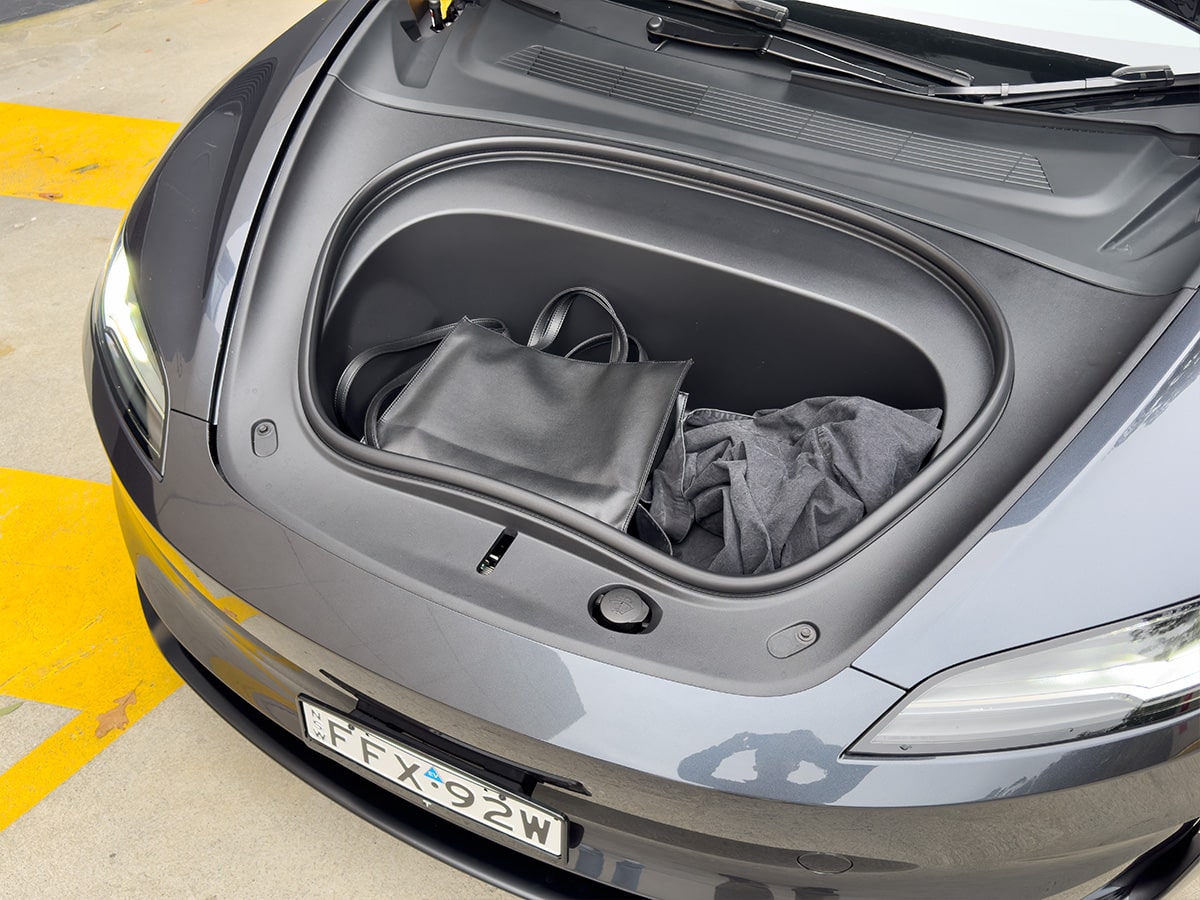Tesla model 3 performance front trunk