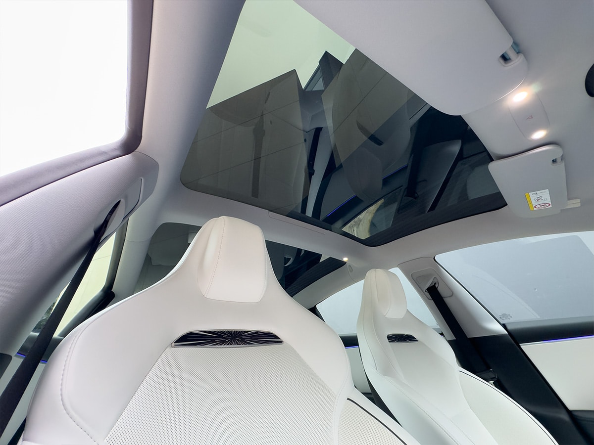 Tesla model 3 performance glass roof