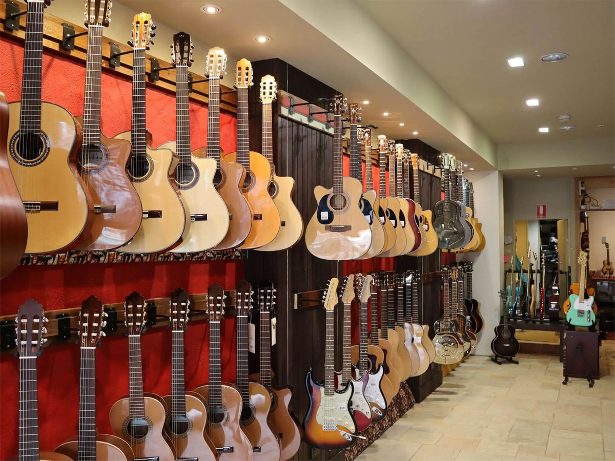 Guitar Gallery interior