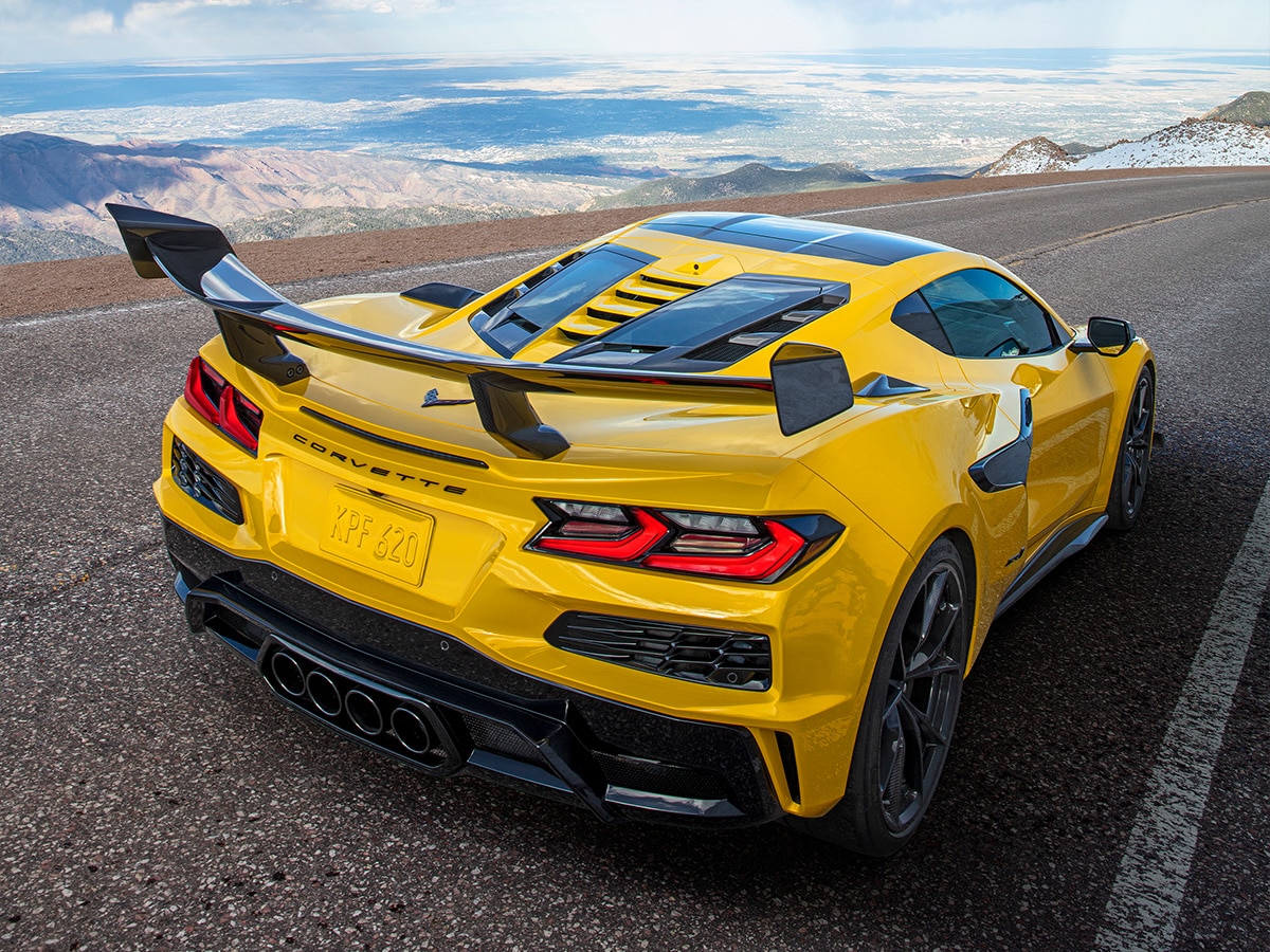 2025 Corvette ZR1 Coupe rear three-quarter