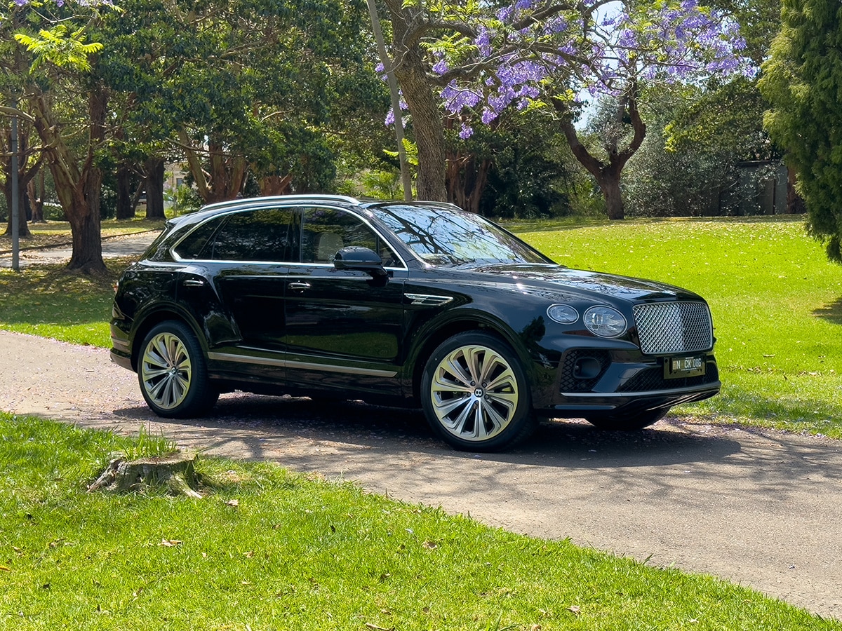 Bentley bentayga odyssean edition