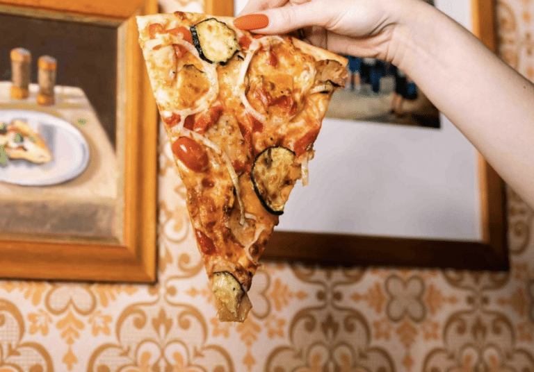 12 Spots for the Best Pizza in Melbourne: From Traditional to Creative