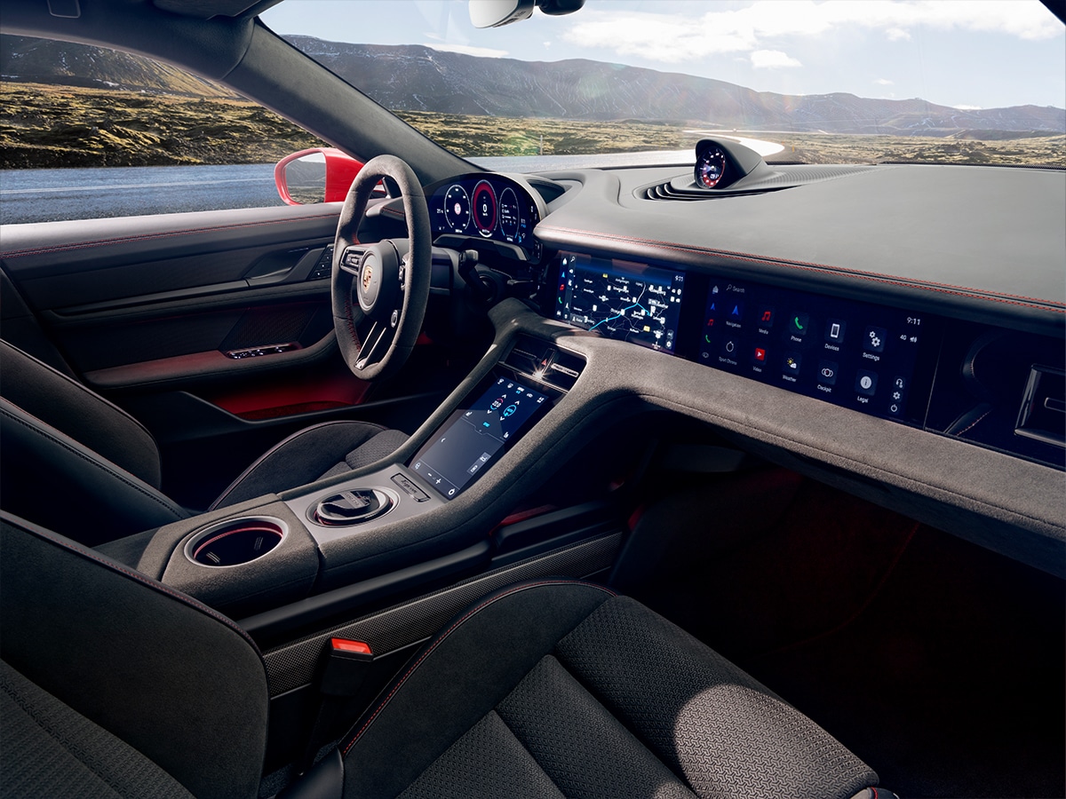 2025 porsche taycan gts interior dashboard