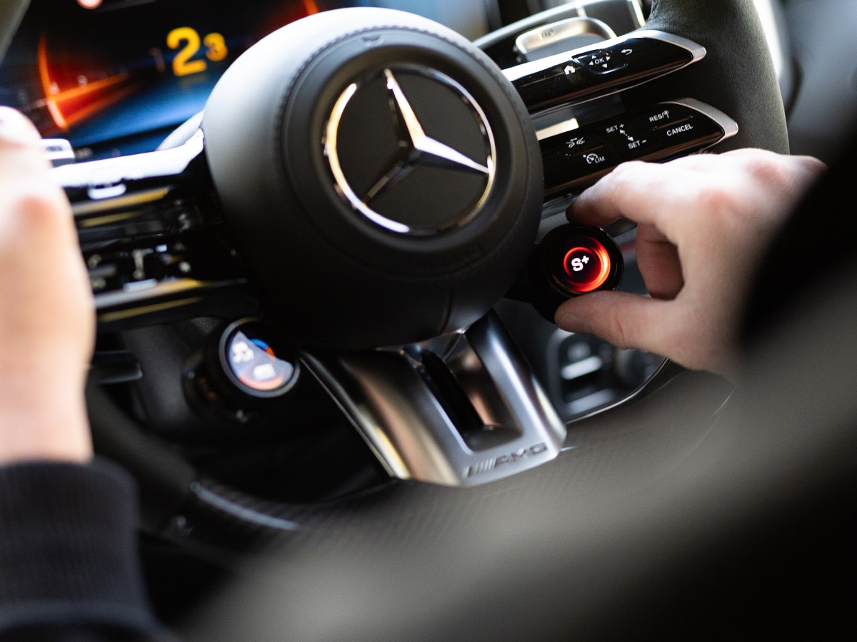 Mercedes amg g 63 rotary dials on steering wheel