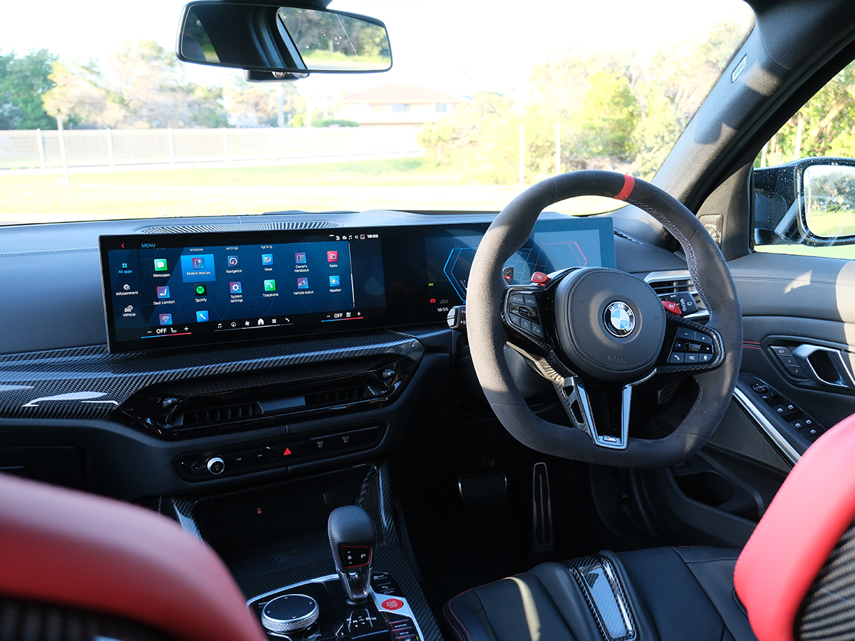 Bmw m3 cs touring interior dashboard
