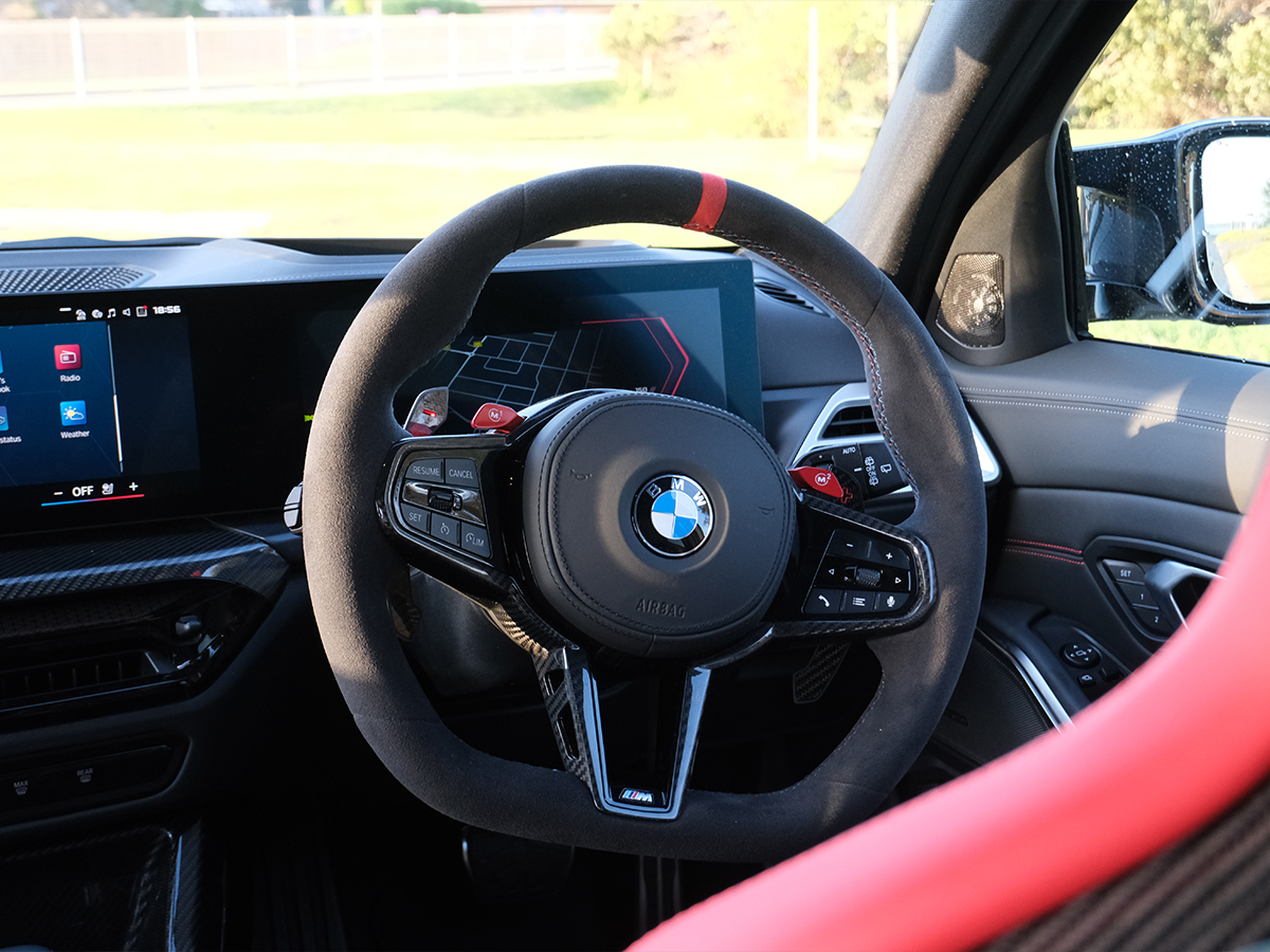 Bmw m3 cs touring steering wheel