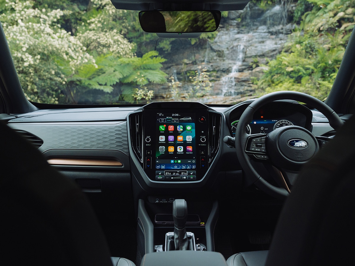 2025 subaru forester mid spec hybrid variant 4