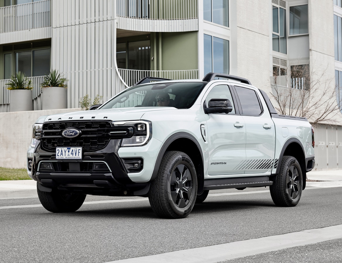 2025 ford ranger phev stormtrak front three quarter angel