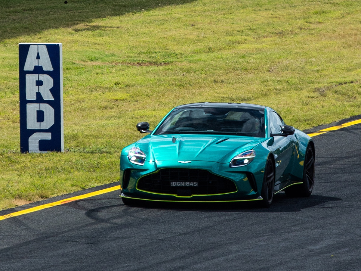 Aston martin vantage on track 2