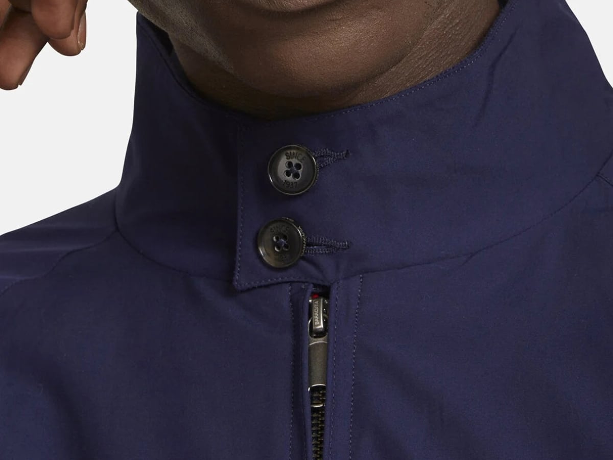 Baracuta-G9-collar