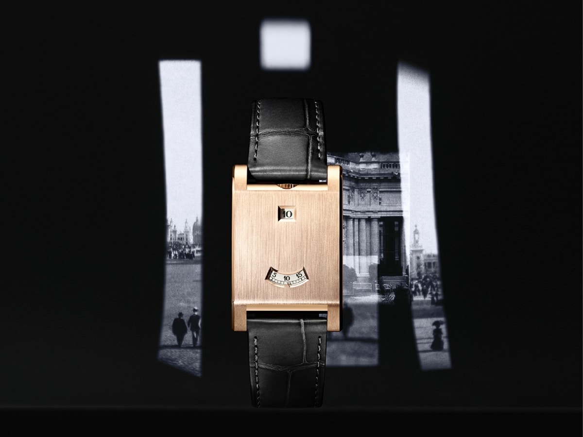 Cartier tank à guichets