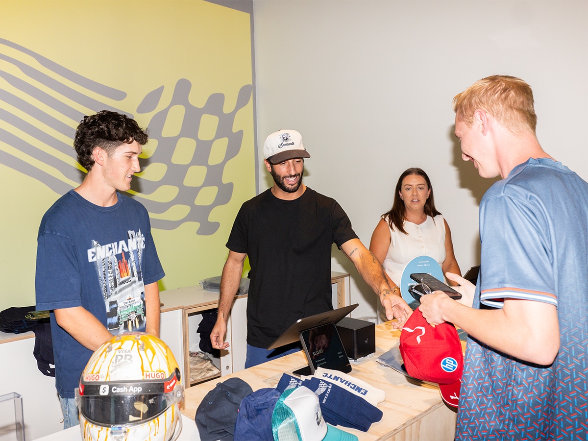 Daniel-Ricciardo-Enchante-pop-up-in-Melbourne-6