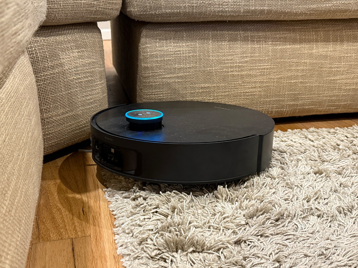 Dreame x50 ultra cleaning carpet