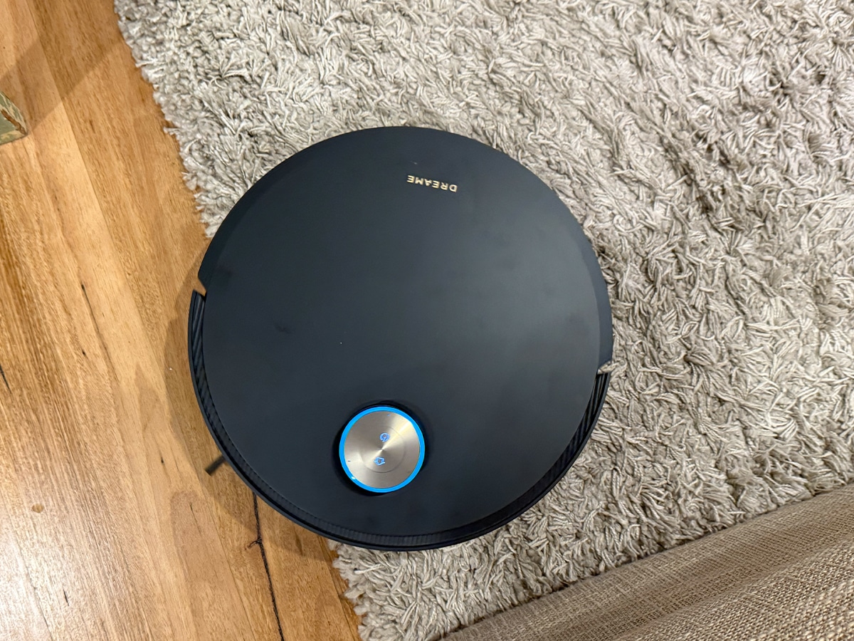 Dreame x50 ultra half on carpet