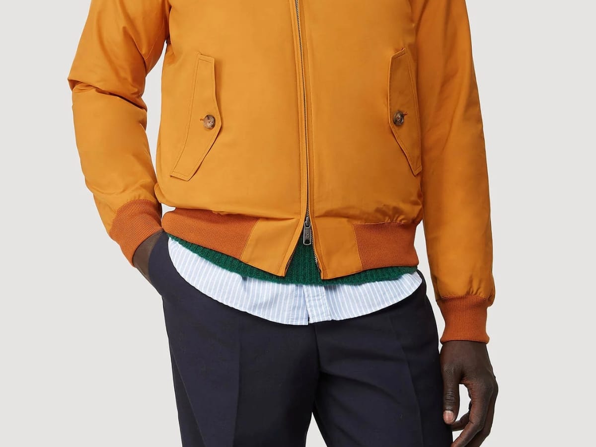Elasticated-cuffs-and-waistband
