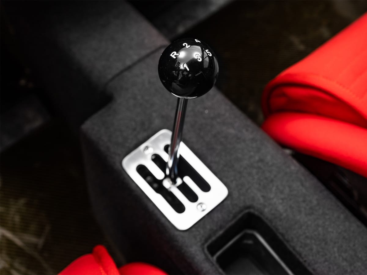 Ferrari f40 gear shift