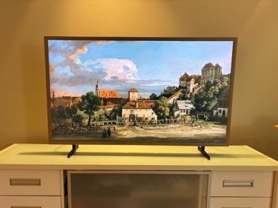 Hisense's AU$1,799 'Canvas TV' Review: Art in Motion