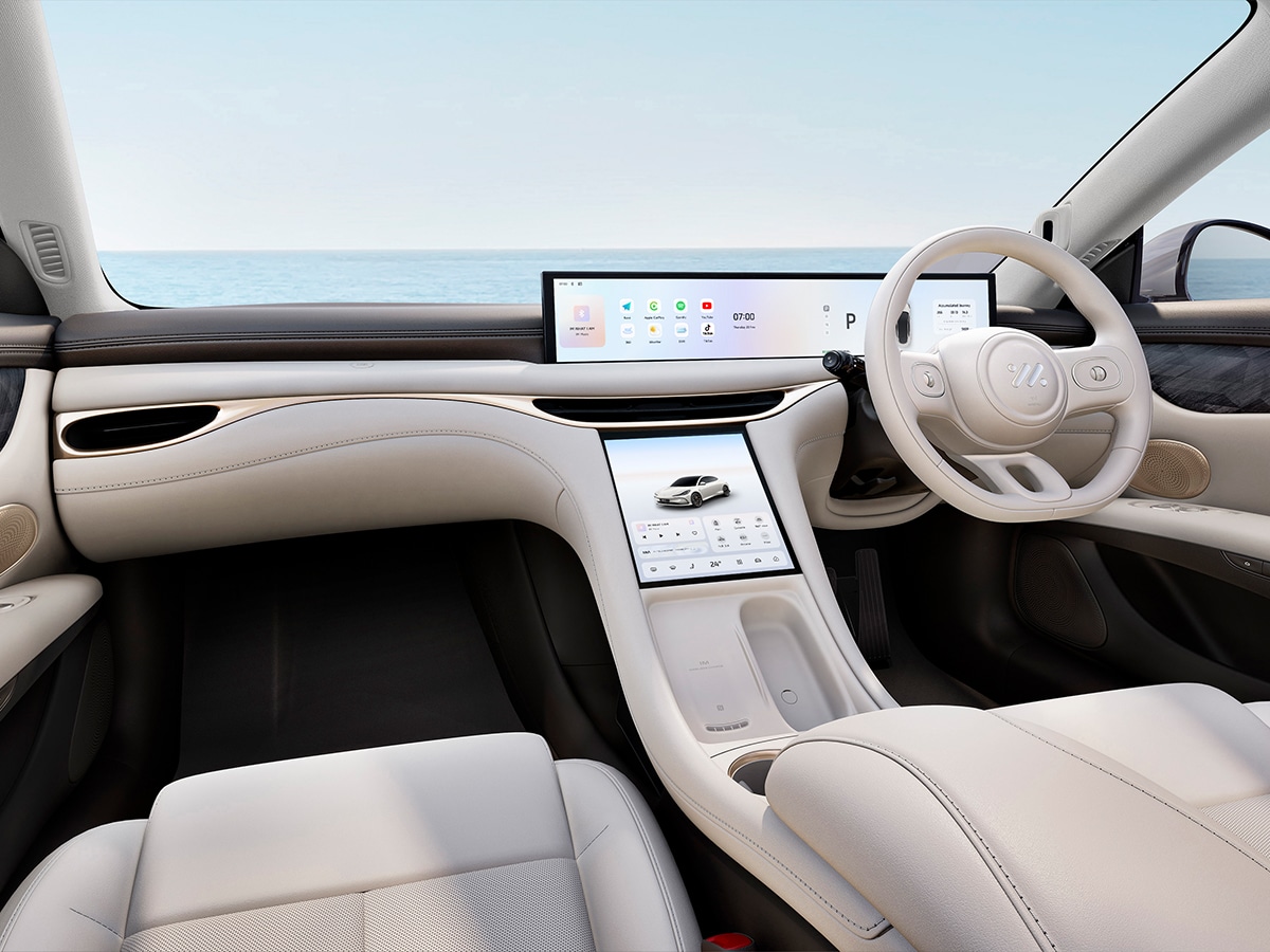 Im5 interior dashboard