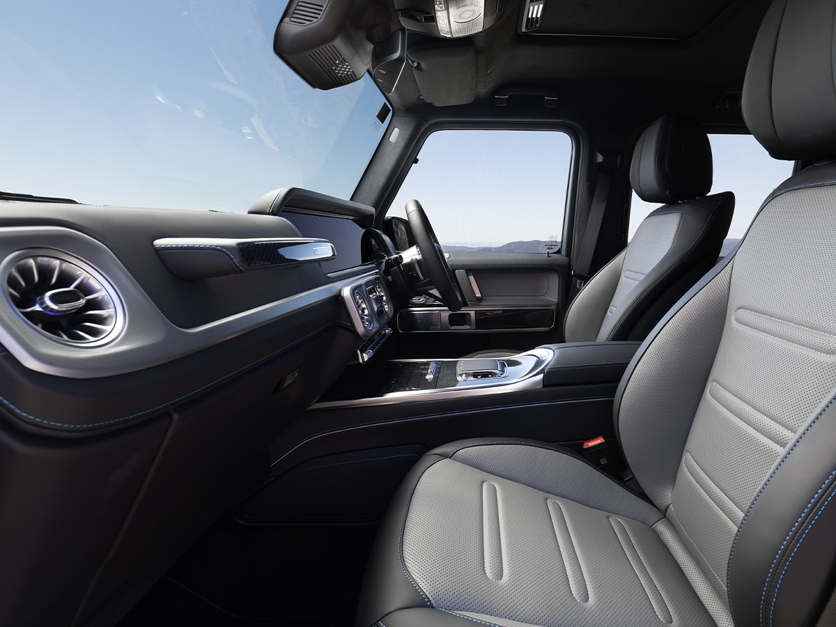 Mercedes benz g 580 with eq technology front seats