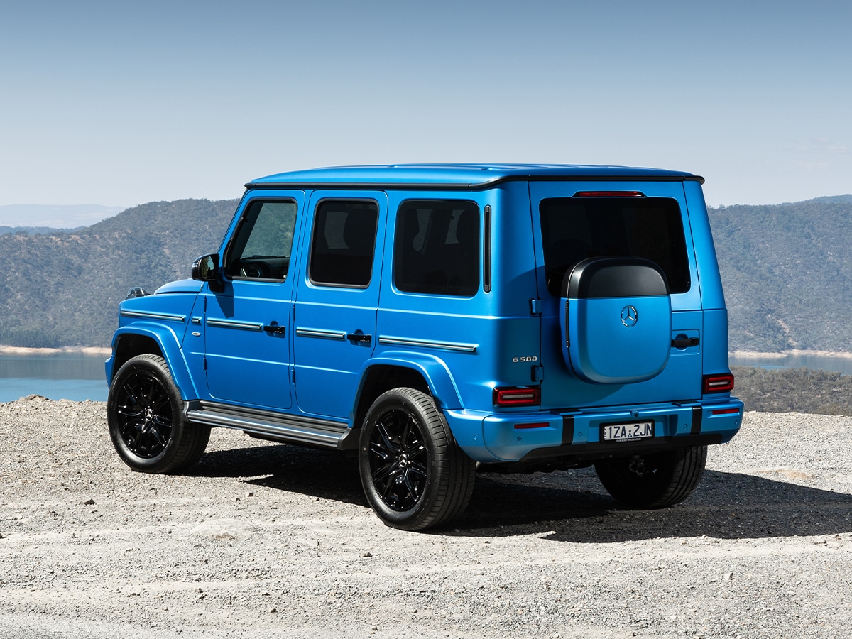 Mercedes benz g 580 with eq technology rear three quarter