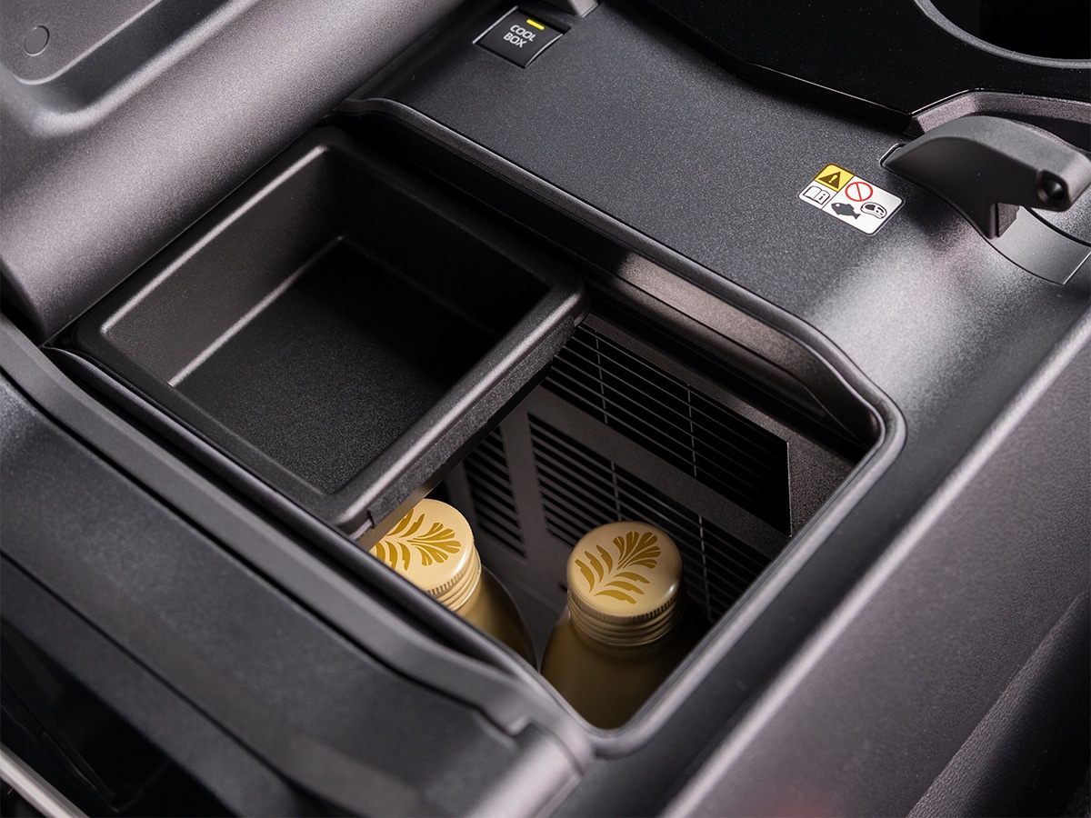 2025 toyota landcruiser 300 series upgraded cooler fridge in centre console